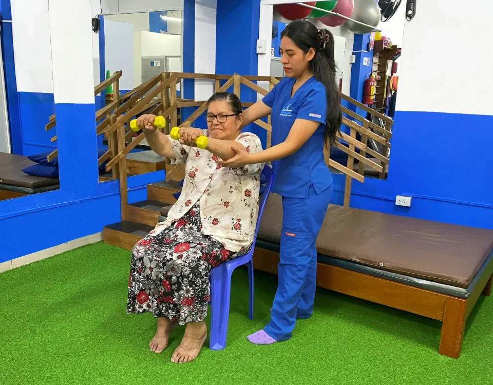 Terapia Fisica del Adulto Mayor en SJL